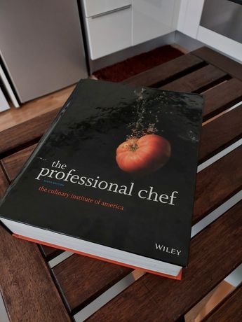Vários livros de cozinha