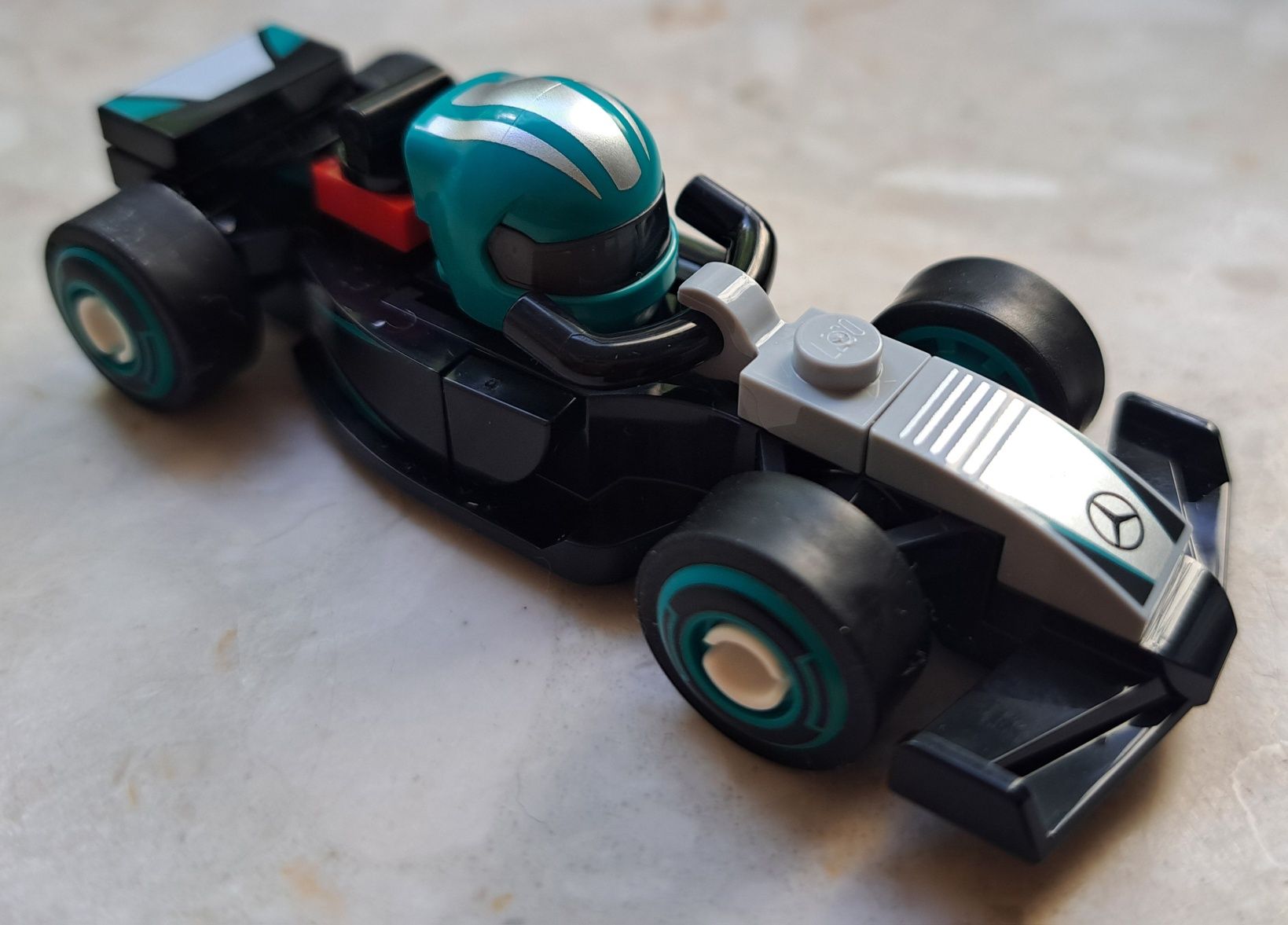 Lego 71049 minifigures formuła 1