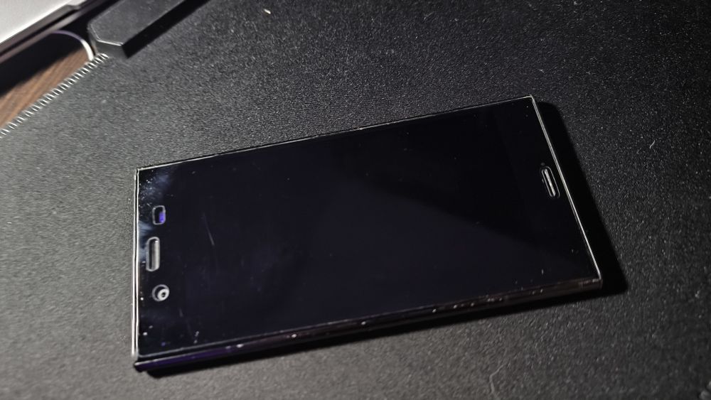 Sony Xperia XZ1 G8342 Black 2sim 5.46" 8ядер 4/64GB