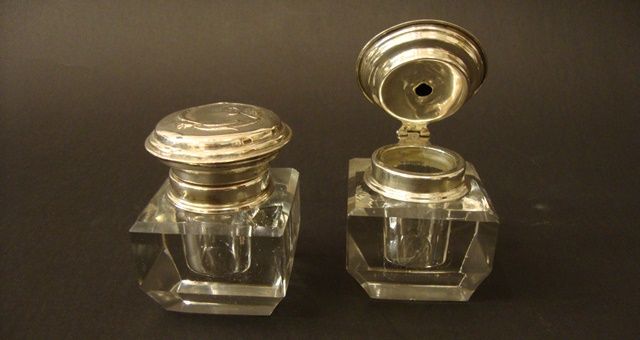 Par de tinteiros antigos em Cristal e Prata