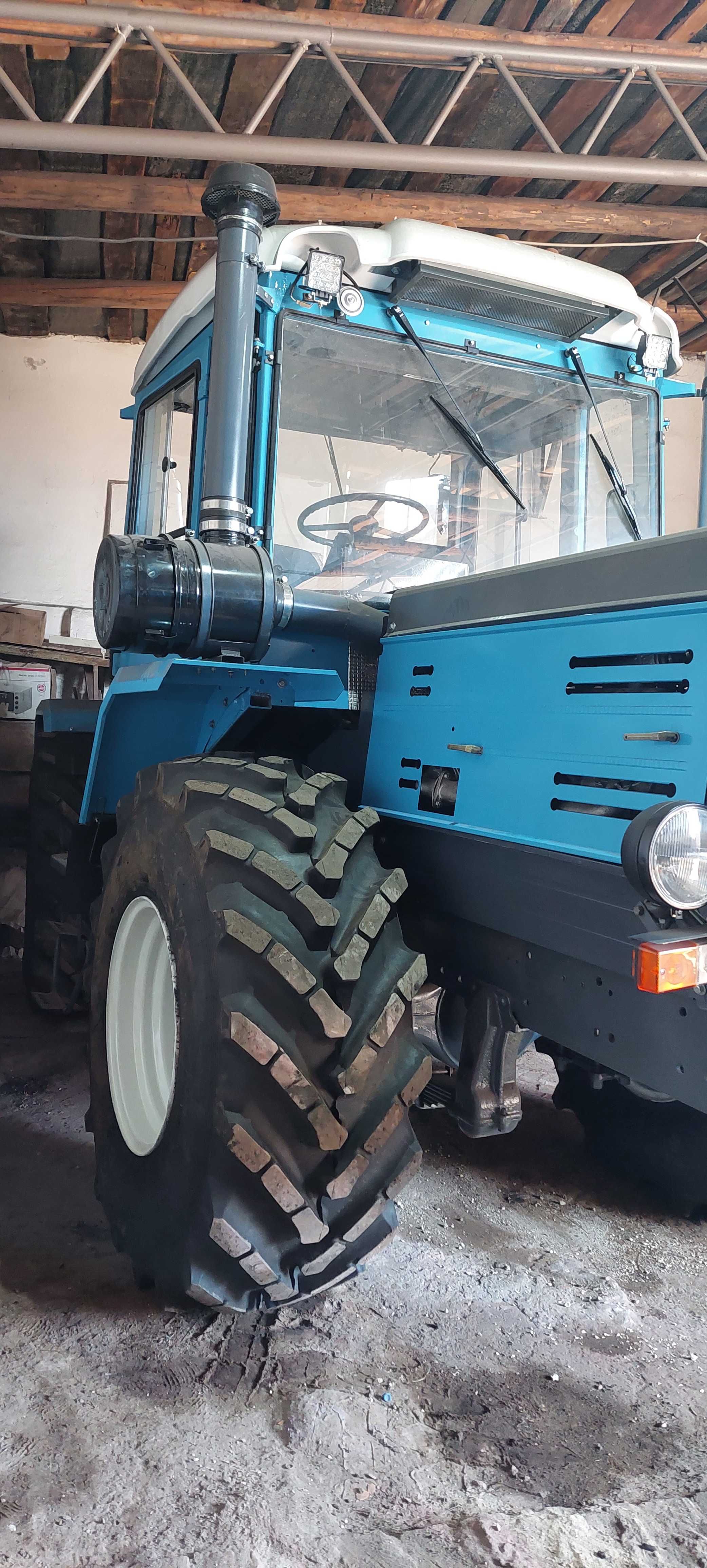 Продается трактор ХТЗ  17022 с двигателем ямз238.С кондиционером.