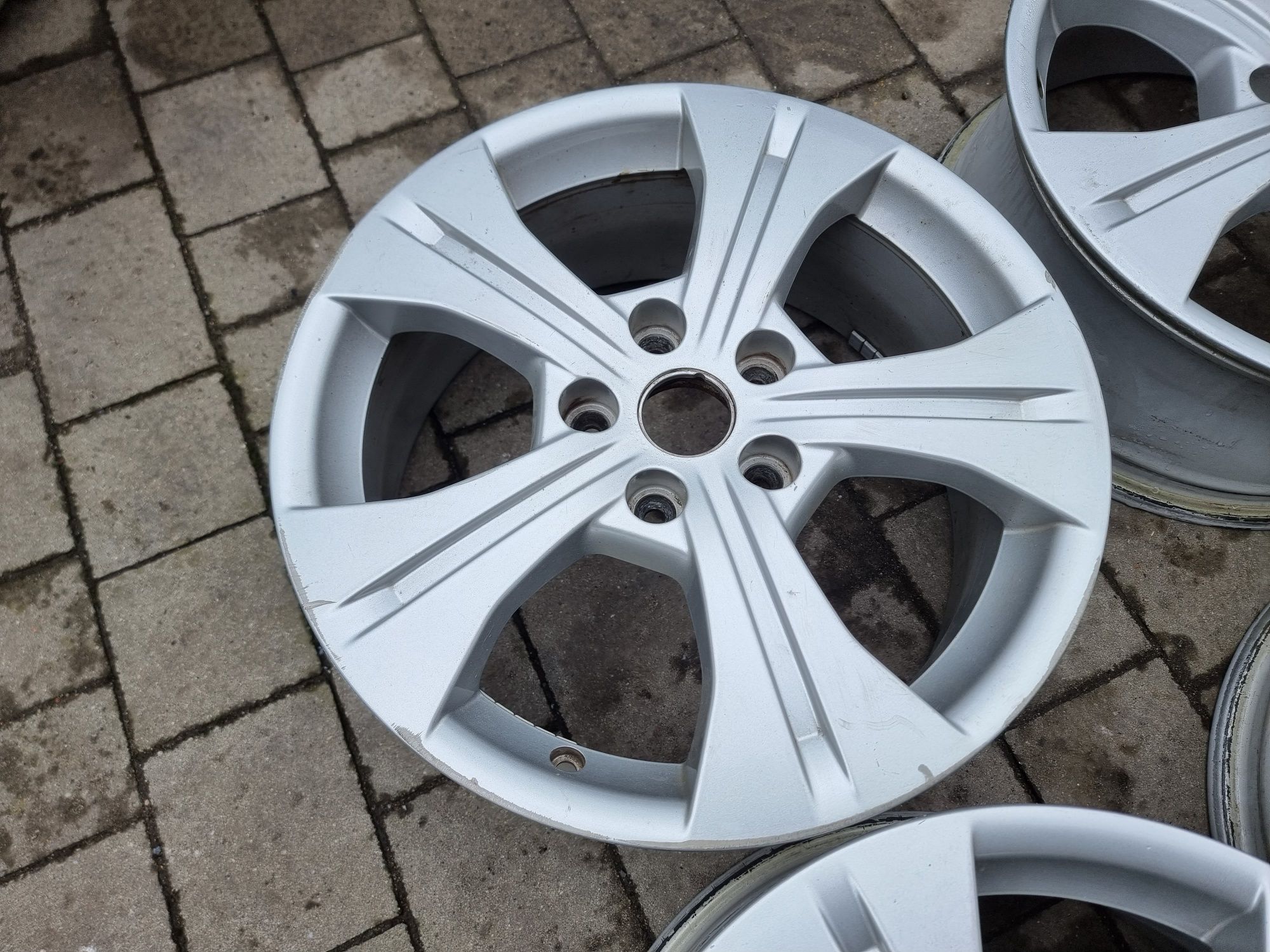 Felgi 17" Reno Renault Scenic lll oryginał 5x114,3