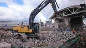 Зрізання дерев, Розчистка ділянок, Демонтаж, корчування, Спил, обрізка