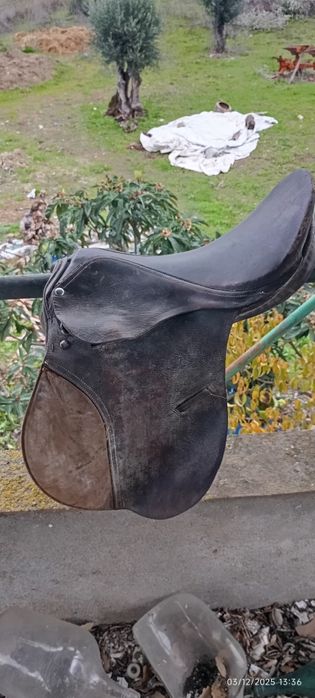 Vendo 2 selins usado mas a servir