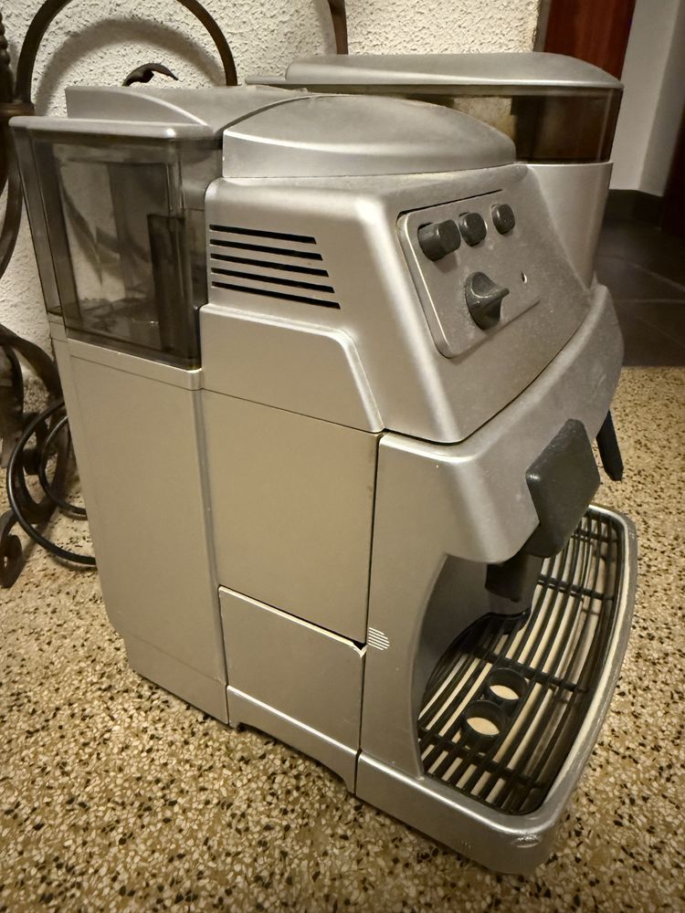 Máquina de café Saeco