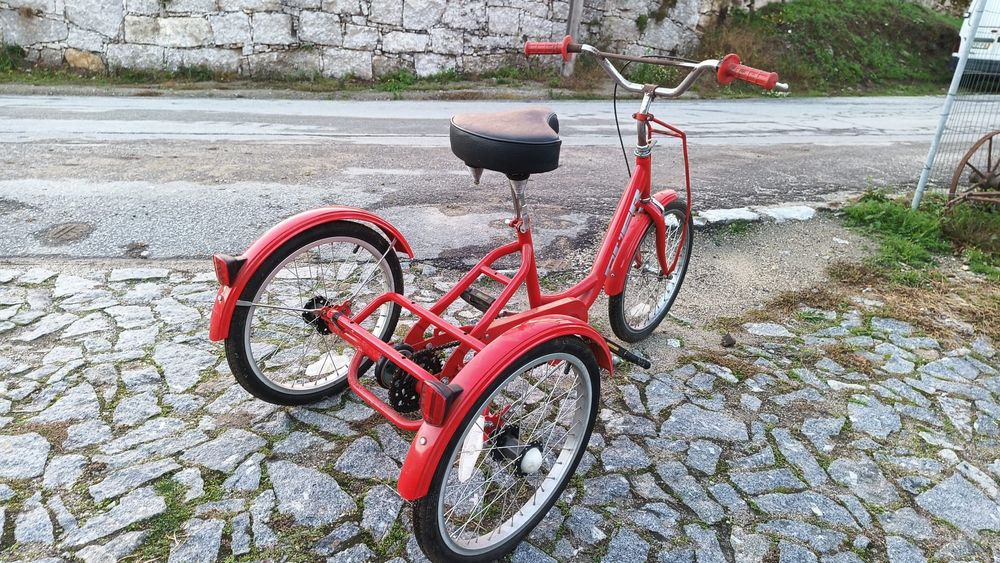 Triciclo em excelente estado