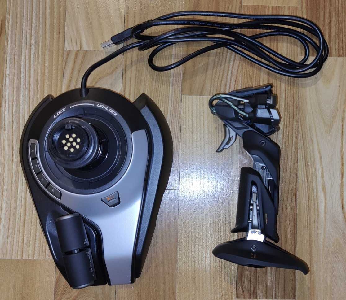 Joystick - Saitek Mad Catz F.L.Y. 5