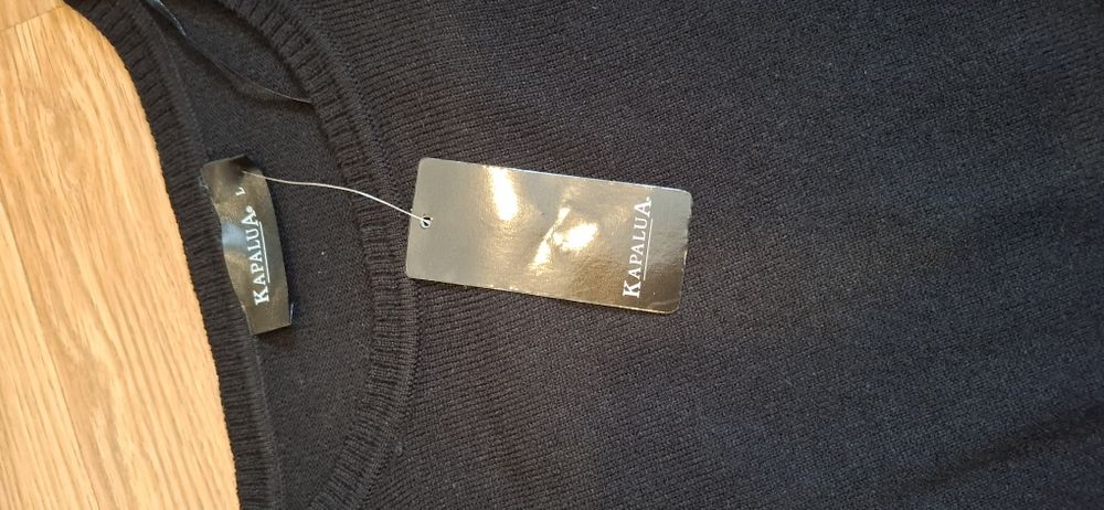 Czarny sweterek damski z metką, rozmiar L – nowy