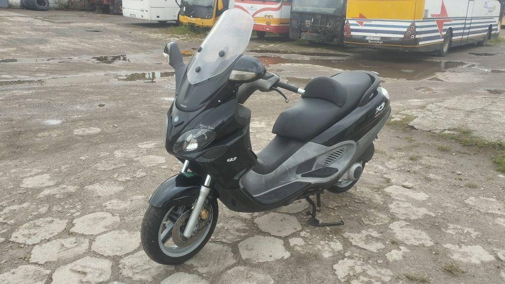 Piaggio X9 125 z 2004r na kat B xevo x8