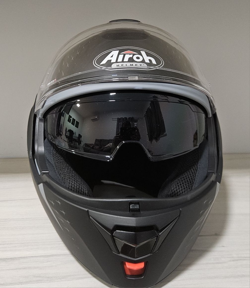 Capacete Airoh como novo