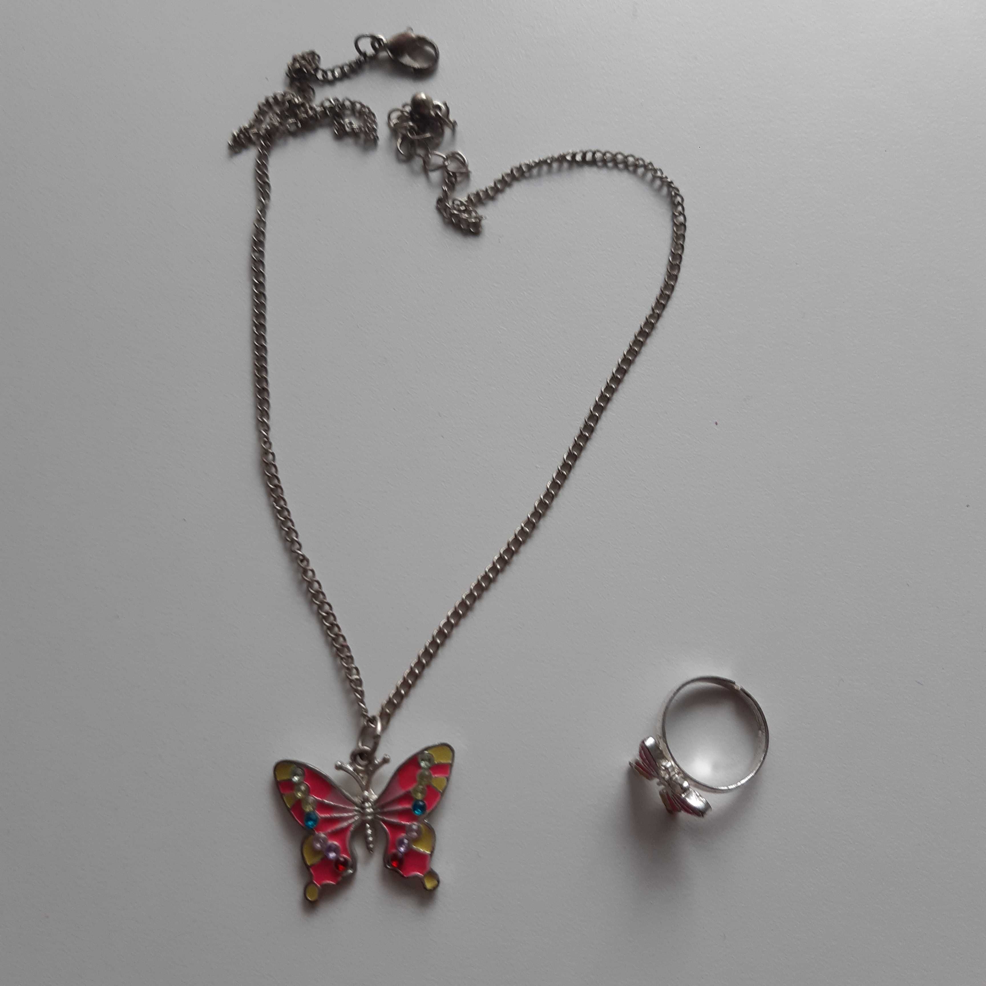 Zestaw biżuterii z motylkiem