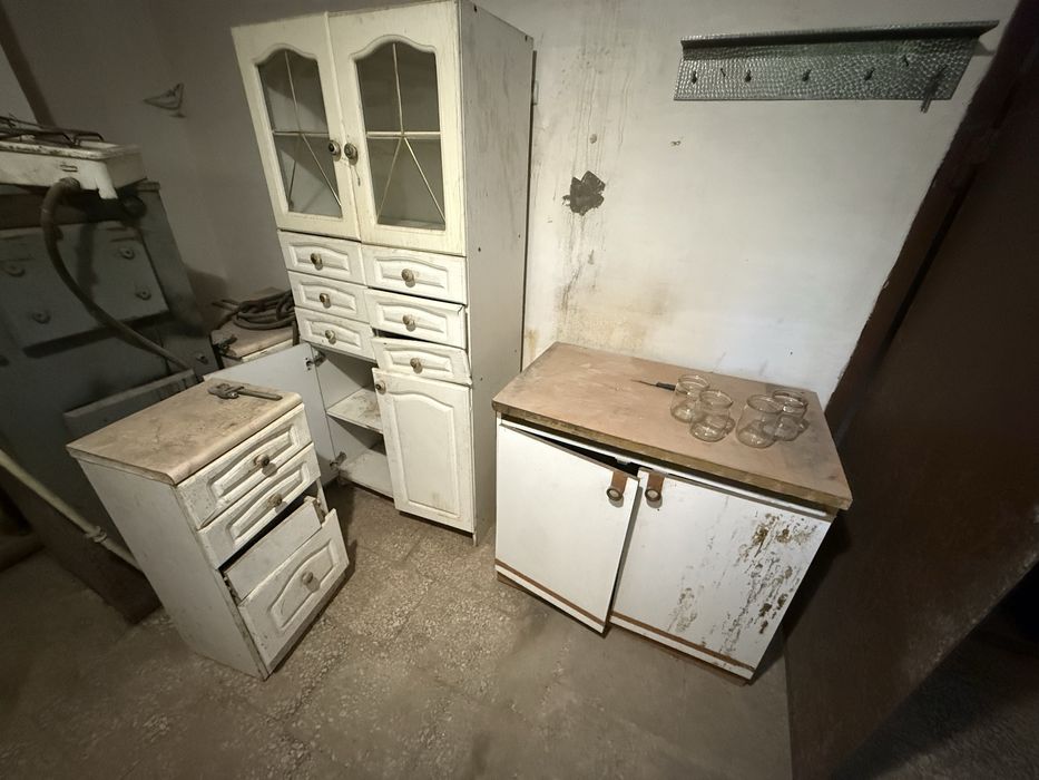 Срочно Продам меблі стан по фото