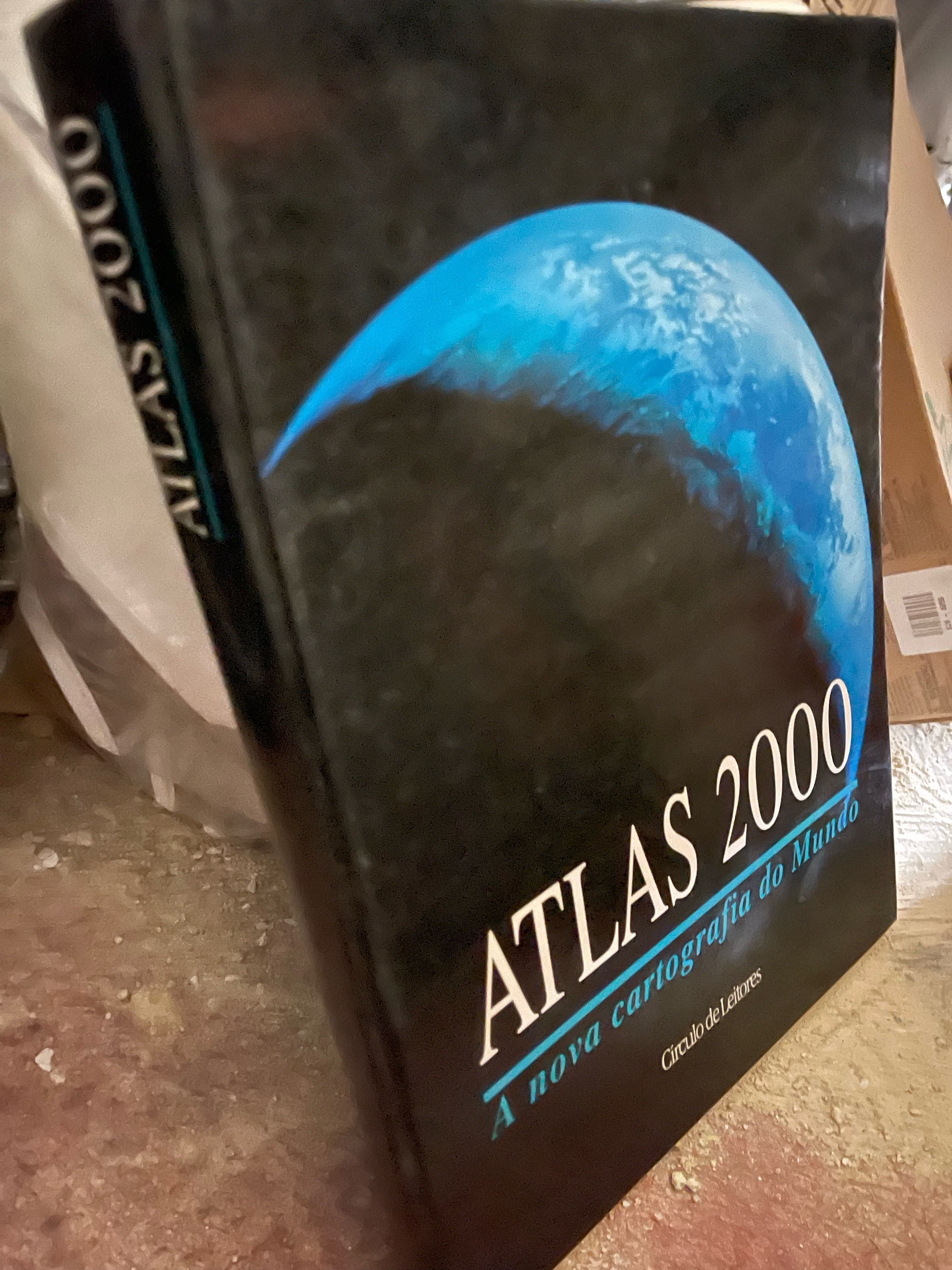 Atlas e Enciclopédias didáticas