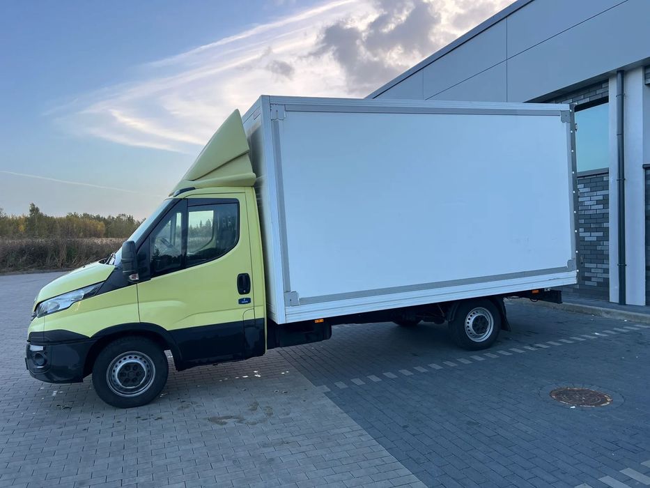 Iveco 35S12  Iveco 35S12 Daily *Fabrycznie bez Adblue *rozstaw 4100 * 225tys. km *