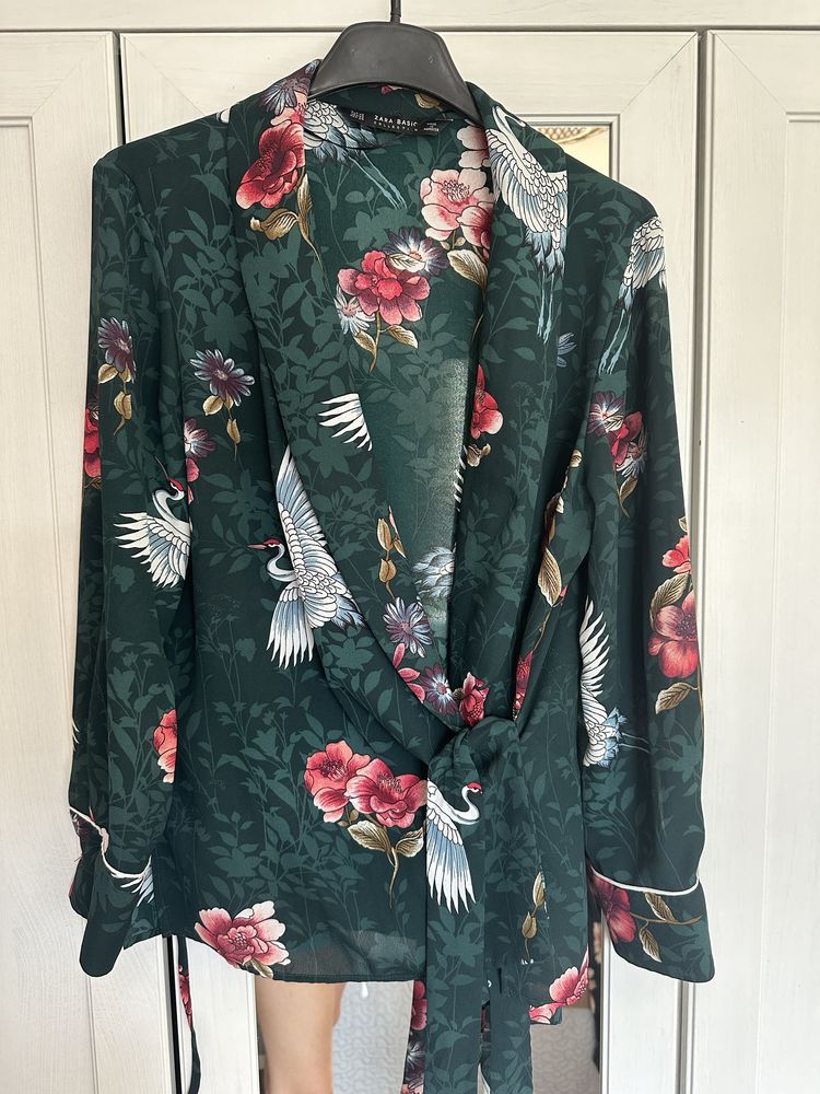 Bluzka Zara kimono wzór rozmiar XS elegancka klasyka