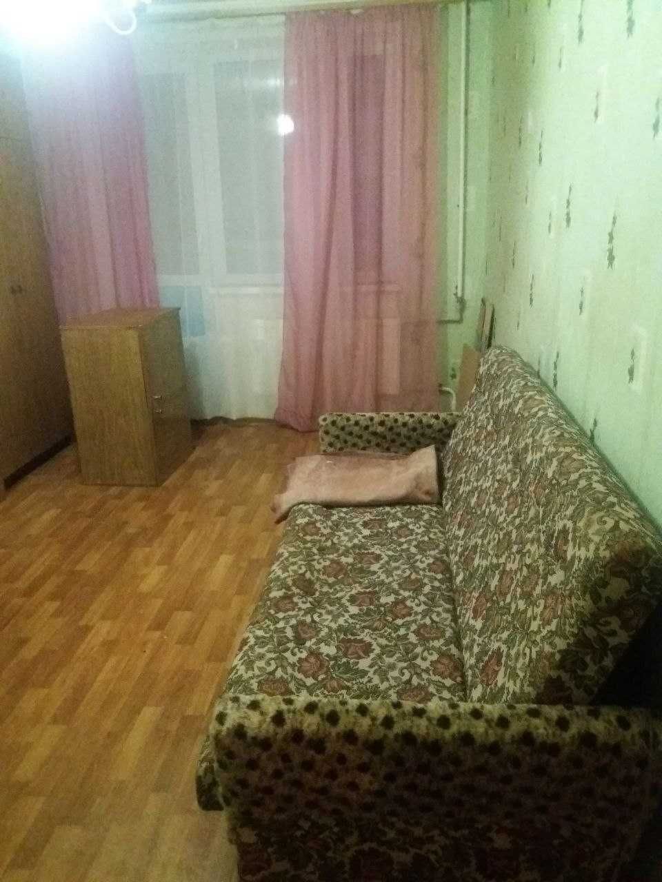 Срочно продам 1  комнатную квартиру в центре Чугуева!