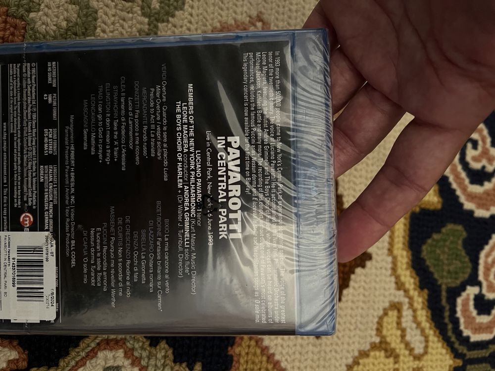Pavarotti in central park blu ray