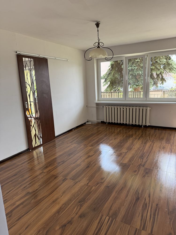 sprzedam mieszkanie Parter , 3 pokoje 58 m2