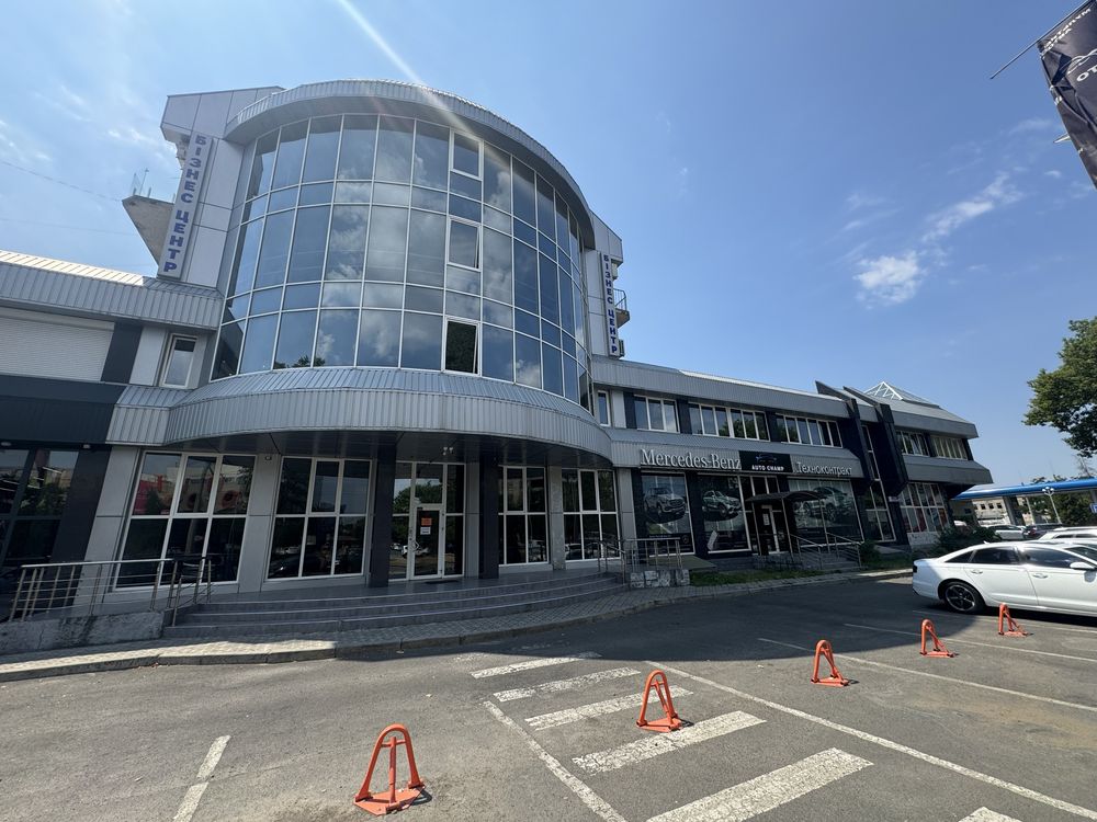 Продааж комерційного приміщення в Центрі міста