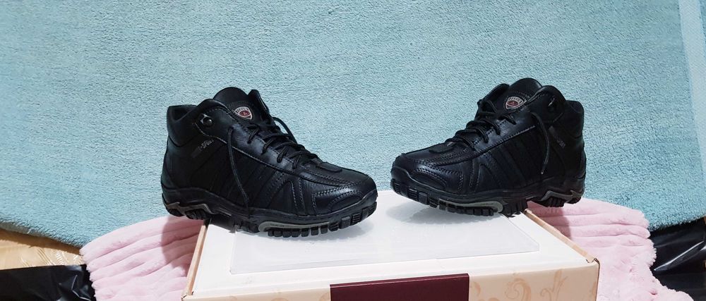 Трекинговые мужские ботинки размер 42