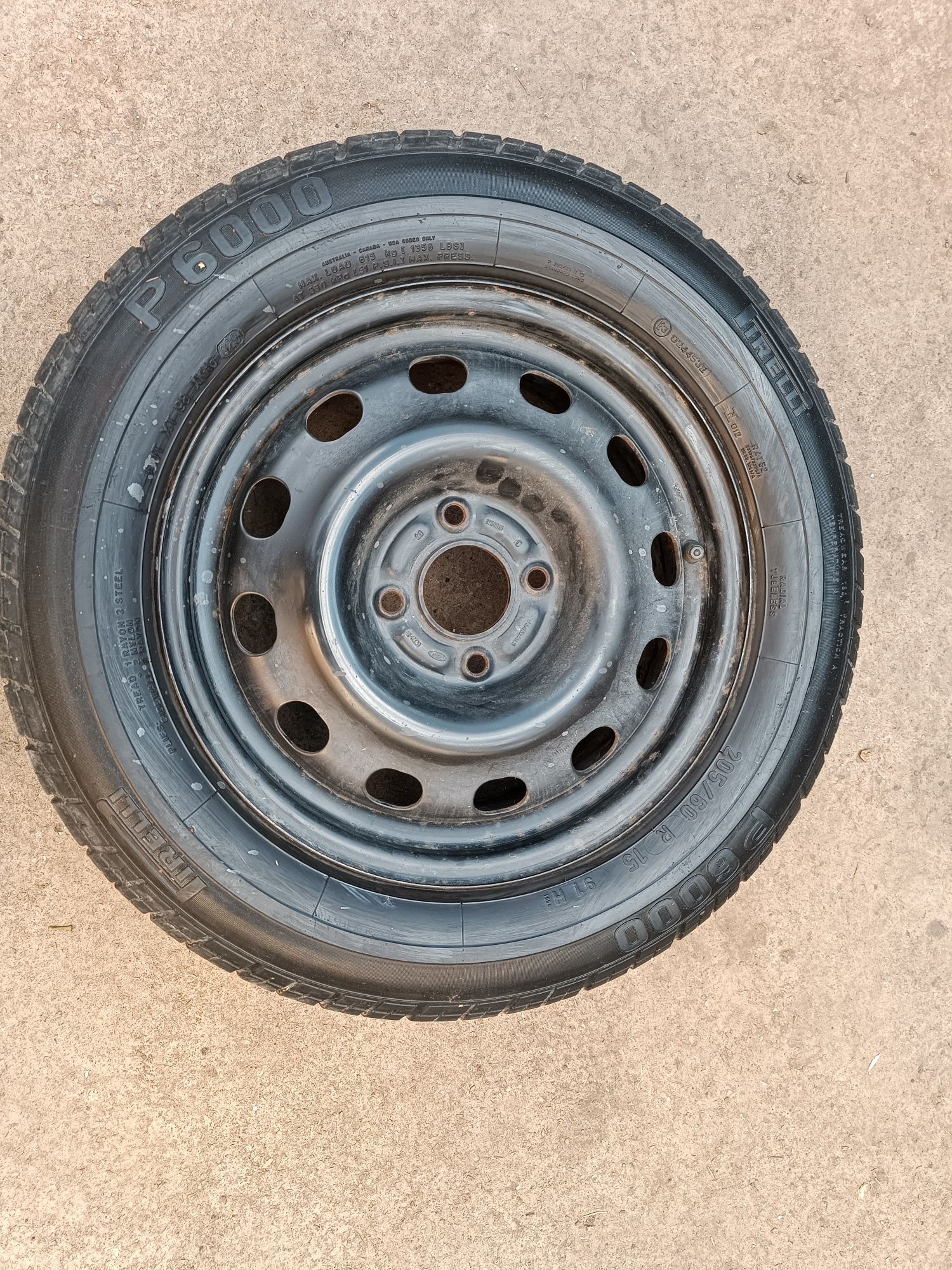 Продам запаску r 15