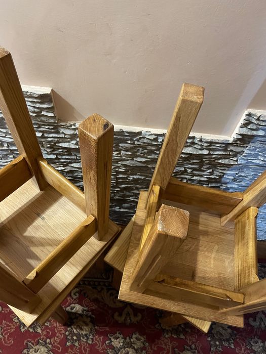 Табуретки (стільці) дубові