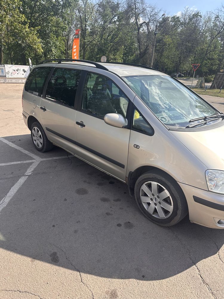 Продаєтся гарний Ford Gelaxy jr 1.9 tdi