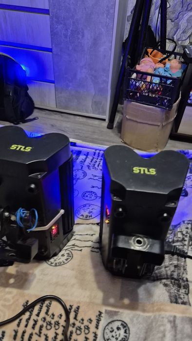 Продам два світлових прилада SPIDER stls