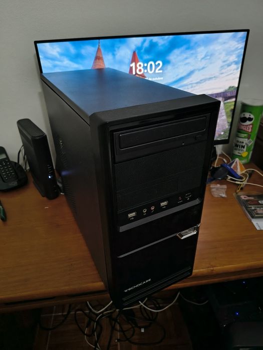 Computador desktop usado i3 Windows 11