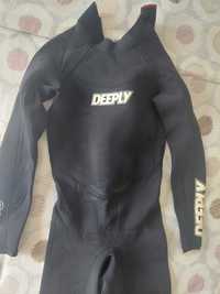 Fato de SURF 4/3 mm - Deeply -Tamanho ML como novo