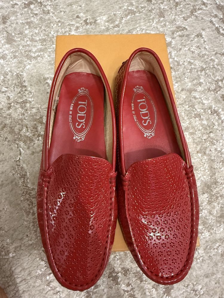 Мокасини Tods ( оригінальні)