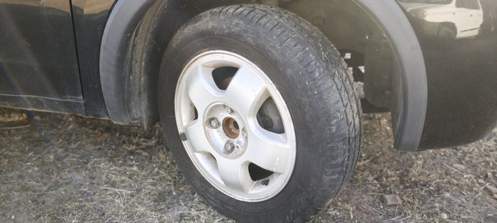 Opel corsa c 1.2 para peças ou reparação