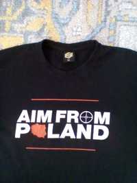 Czarna podkoszulka z nadrukiem sitodrukowym "Aim From Poland"