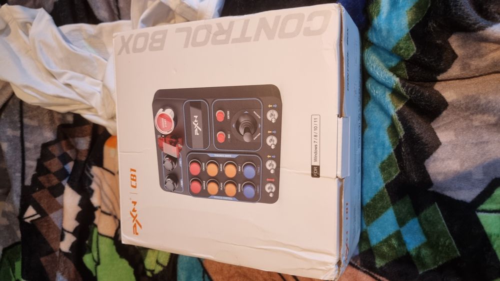 pXn CB1+kierownica logitech G29