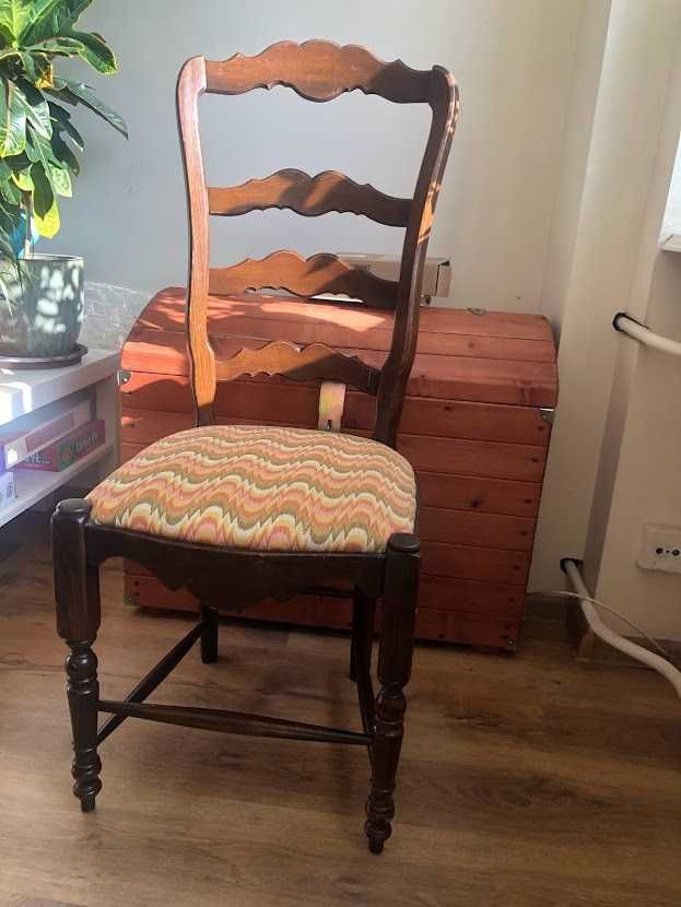 Komplet 4 krzeseł vintage