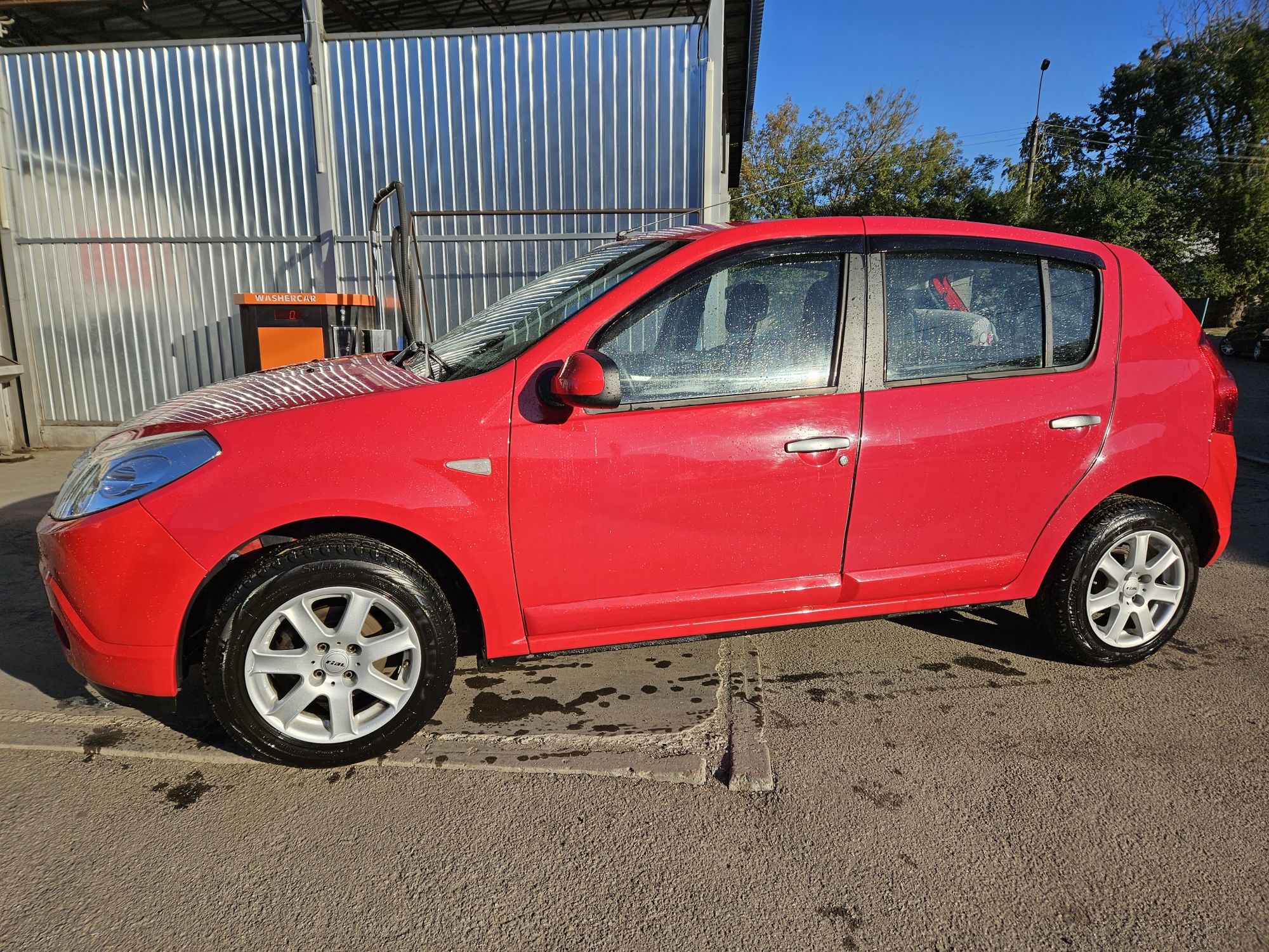 Продам Dacia Sandero