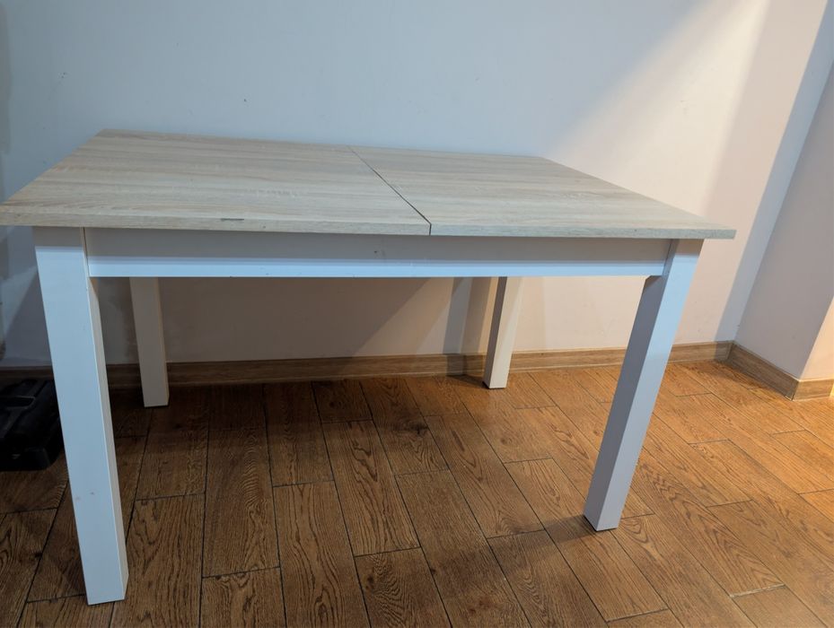 Stół rozkładany używany