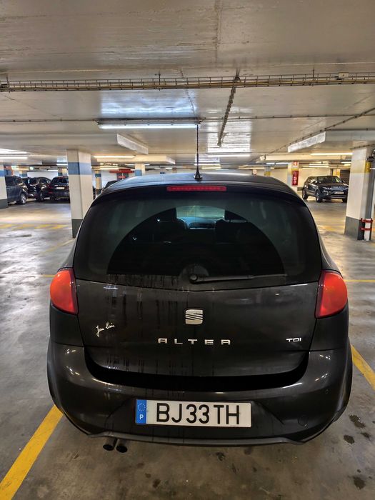 Seat Altea 2.0 TDI com poucos Kms muito estimado