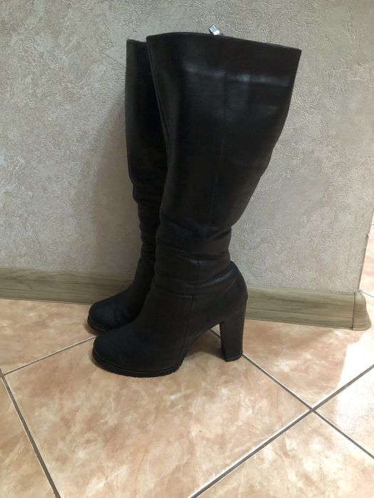 Сапожкі 38 р шкіряні