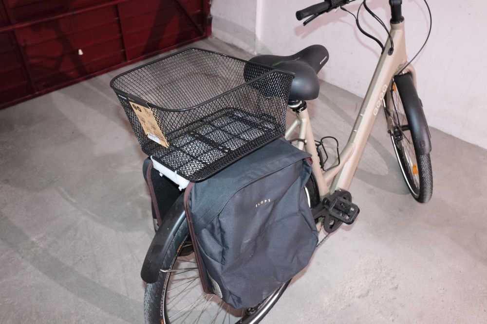 Bicicleta elétrica Beeq B400 exatamente nova e na garantia. Tamanho M