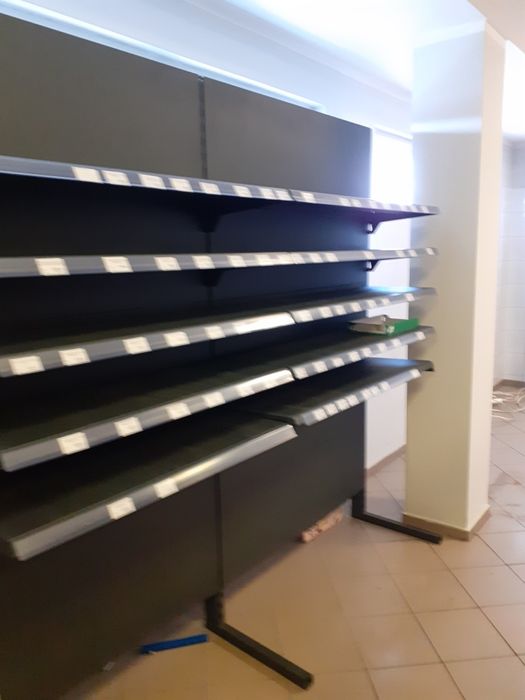 Regał sklepowy, gondola