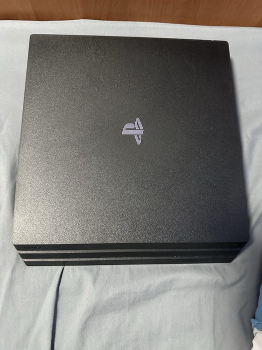 Playstation 4 pro 1tb