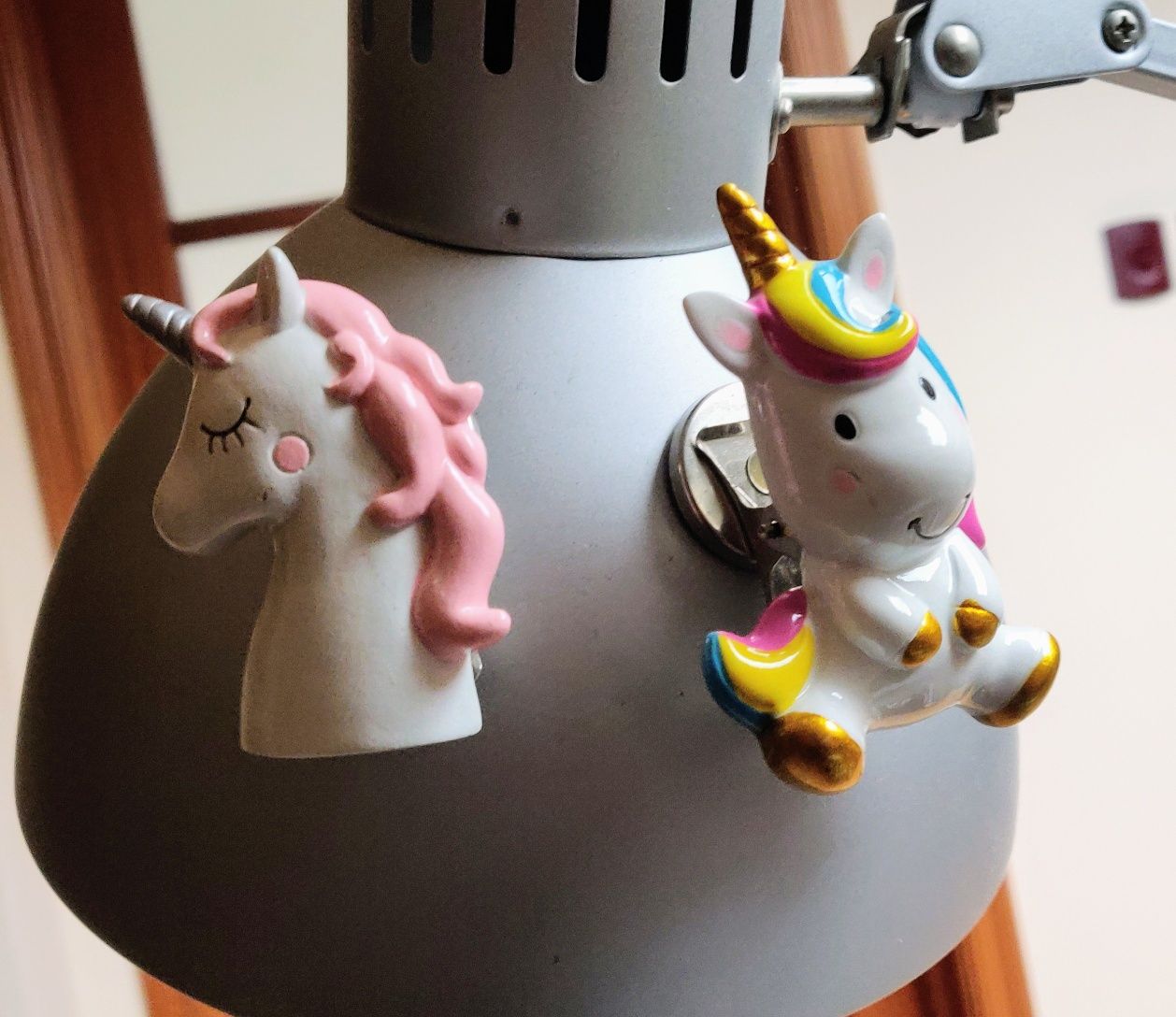 Unicorn jednorożec magnes przypinka ceramiczny 2 szt. OKAZJA