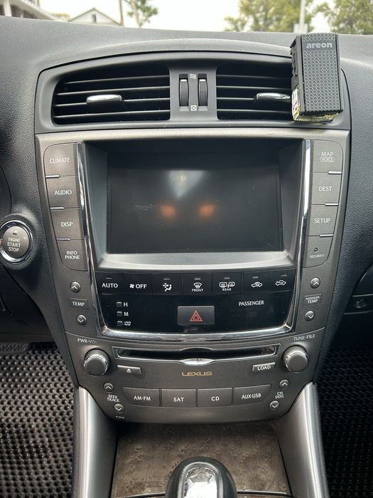 Продам Lexus IS 250