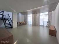 255R | Apartamento duplex em edifício de charme | Centro Torres Vedras