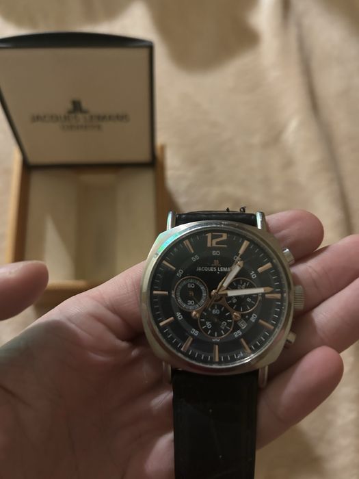 Мужчкие часы Jacgues Lemans