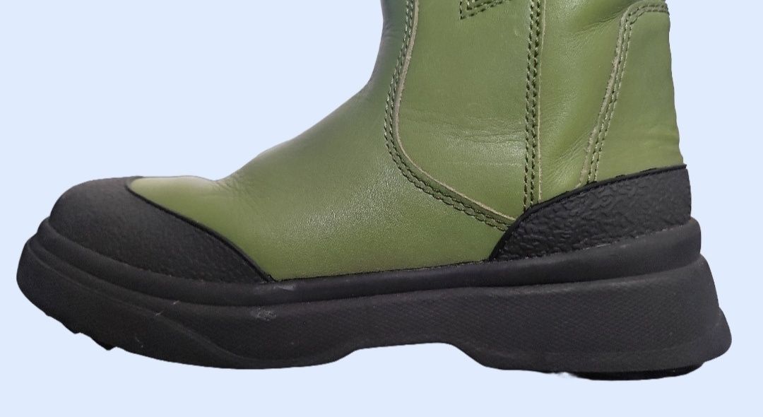 Botas verdes Zara