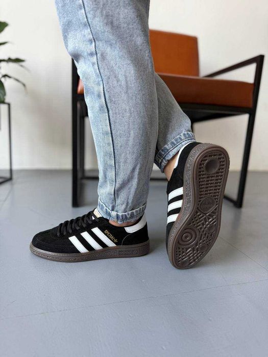 Жіночі кросівки Adidas Handball Spezial чорний 1057 ТОПЧИК