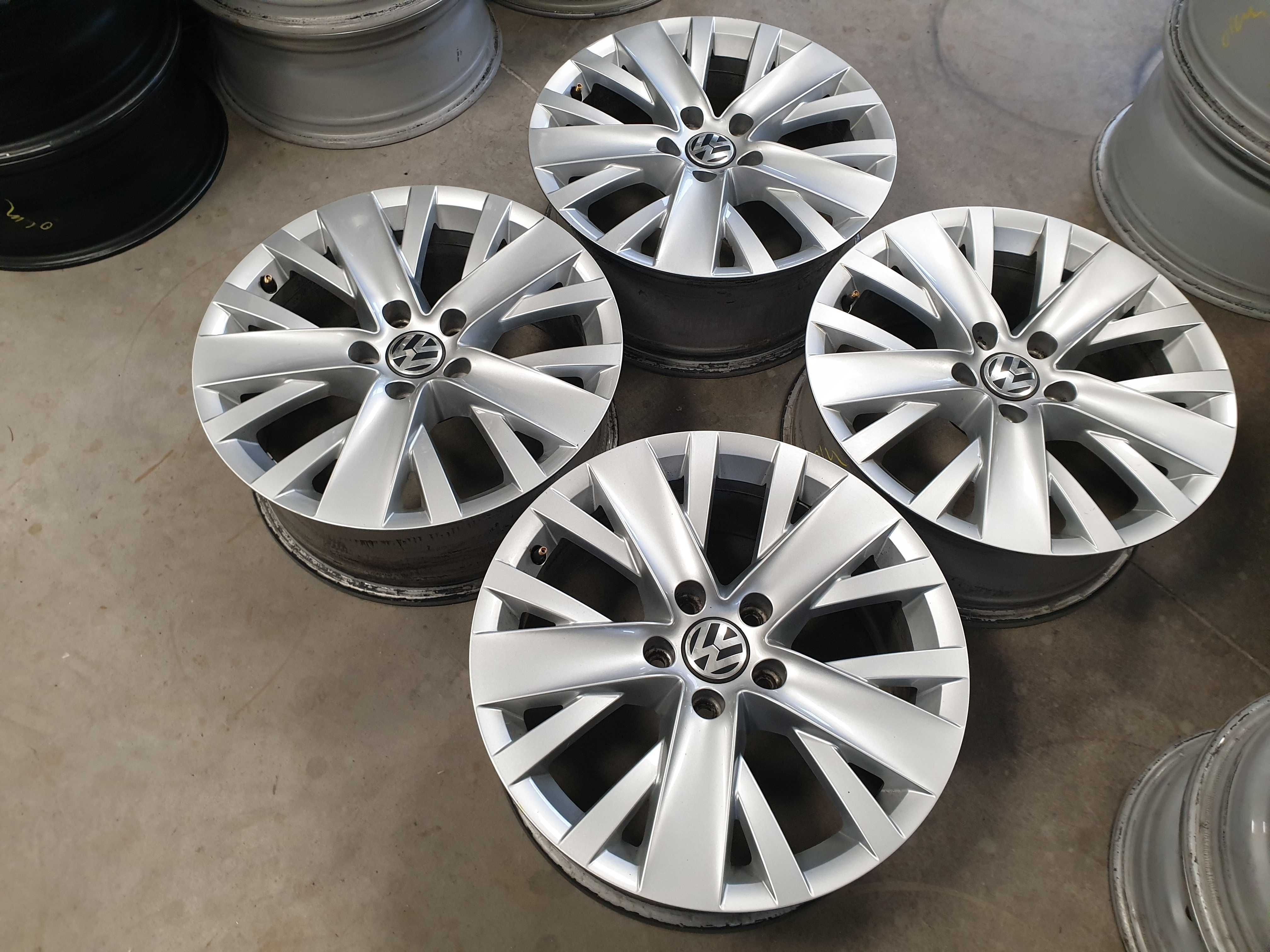 Alufelgi 17" 5x112 VW Passat B6 B7 B8 CC Golf VII Caddy Touran Tiguan