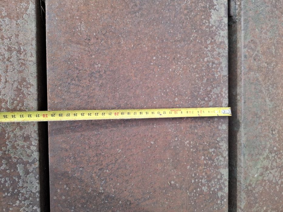 Швелер металічеський